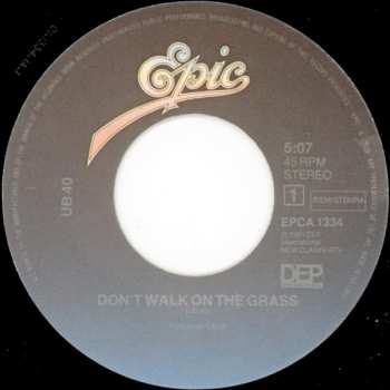 LP/SP UB40: Present Arms