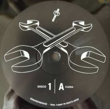 4LP/4CD/Doos Various: DRO 40 Aniversario - ...Y El Futuro Sigue Caminando Un Paso Por Detrás De Nosotros DLX | LTD