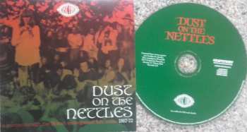 3CD/Doos Various: Dust On The Nettles (A Journey Through The British Underground Folk Scene 1967-1972)