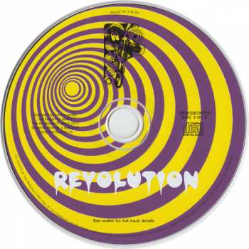 3CD/Doos Various: Love, Poetry And Revolution (A Journey Through The British Psychedelic And Underground Scenes 1966-72)