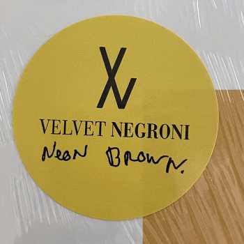 LP Velvet Negroni: Neon Brown