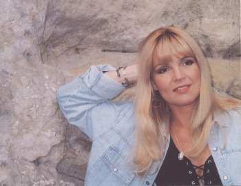 CD Věra Martinová: Zvláštní Způsoby