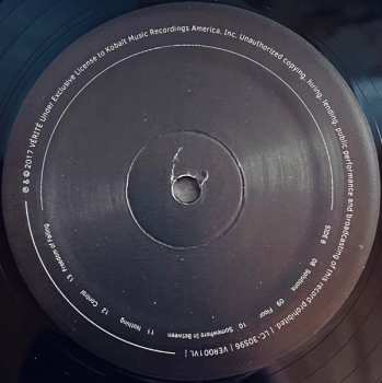 LP Vérité: Somewhere In Between