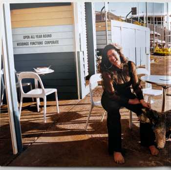 LP Vika & Linda: The Wait CLR