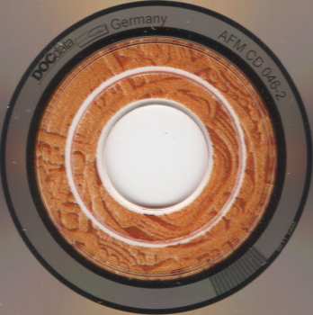 CD Voice: Golden Signs