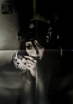 LP Yeule: Evangelic Girl Is A Gun